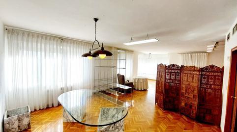 Apartment for sale on Avenida Sinforiano Madroñero, Valdepasillas – La Paz – Huerta Rosales