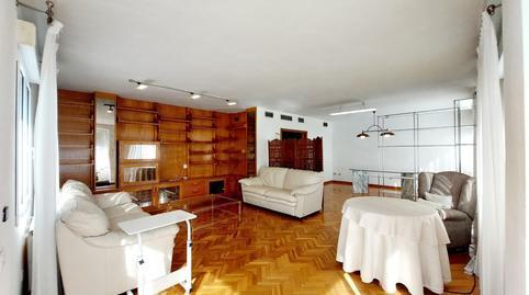 Apartment for sale on Avenida Sinforiano Madroñero, Valdepasillas – La Paz – Huerta Rosales