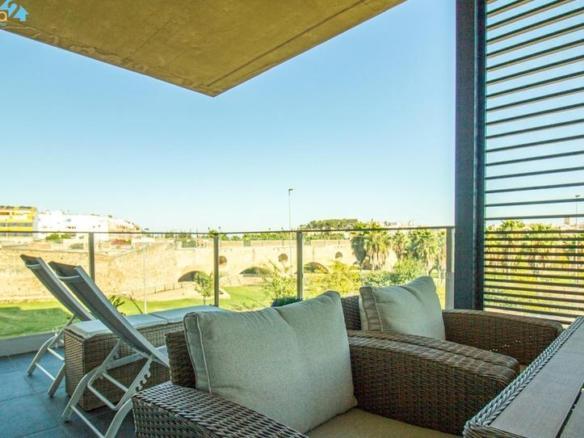 Apartment for sale on Jose Luis Iniesta Vazquez Street, La Estación
