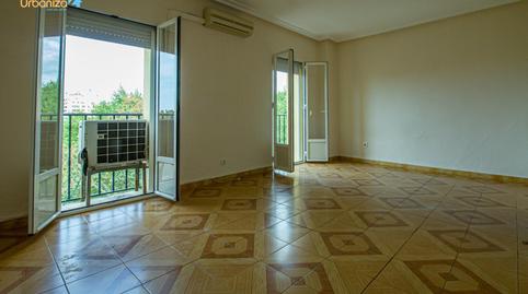 Apartment for sale on Calle Tierra de Barros, Santa Marina