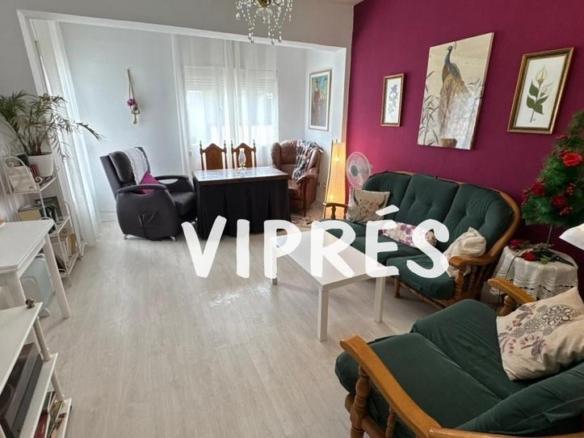 Apartment for sale in East