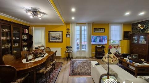 Apartment for sale on Bidebarrieta Kalea Street, Old Town