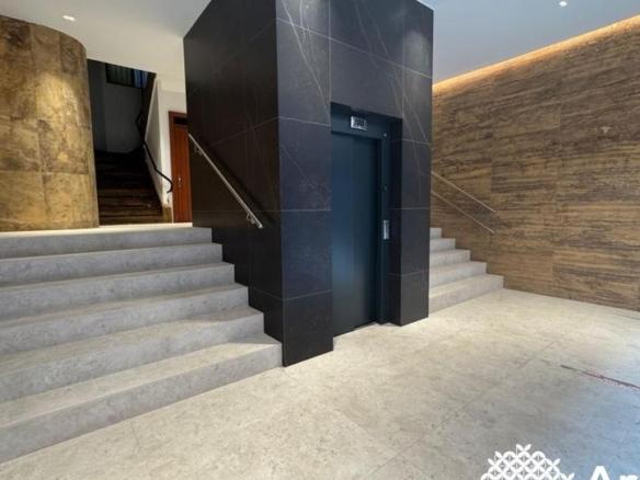Apartment for sale in Telesforo Aranzadi Kalea, Ensanche – Moyua – Diputación
