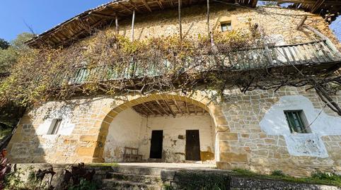 Rustic property for sale in Larrabetzu