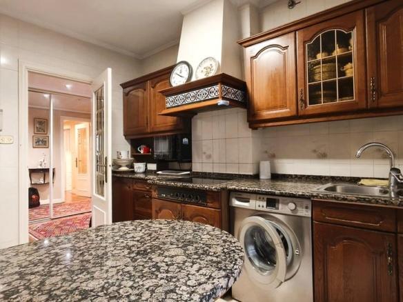 Apartment for sale in Muxike Aurrekoa Kalea, Centro – Puerto Viejo