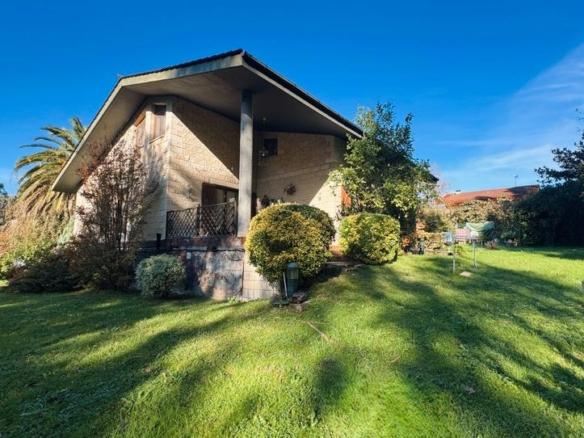 House or chalet for sale in Barrio Larreta, Maruri-Jatabe