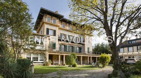 Duplex for sale on Avenida Basagoiti, Neguri