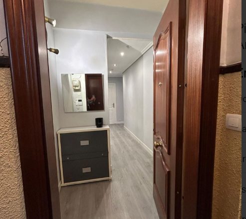 Apartment for sale on Avenida Ferrocarril, Basurtu