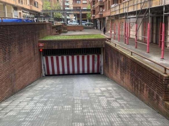 Garage for sale in Galdakao