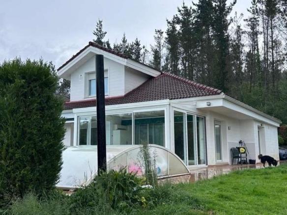 House or chalet for sale in Larrabetzu