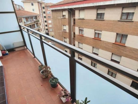 Apartment for sale in Galdakao