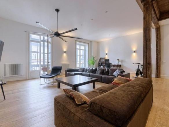 Apartment for sale in the Old Town