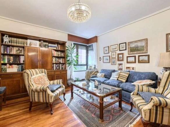 Apartment for sale in Zumalakarregi Etorbidea, Santutxu – Basarrate