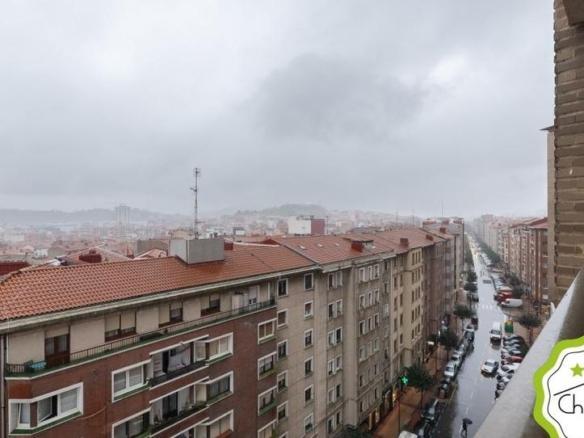 Apartment for sale in Bagatza – San Vicente