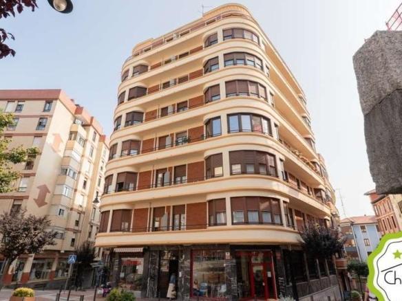 Apartment for sale in the city center
