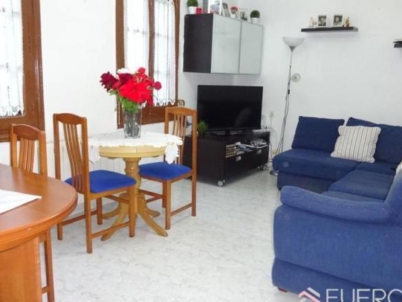 Townhouse for sale in Bagatza – San Vicente