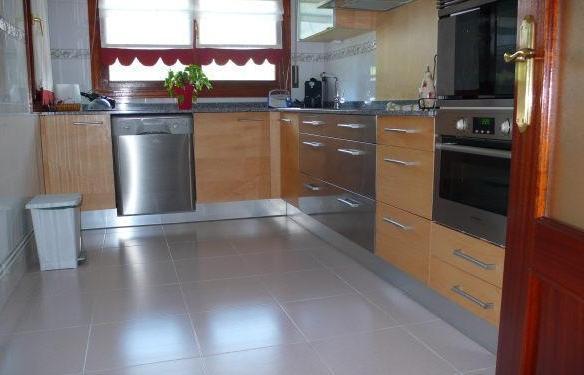 Apartment for sale in Etxebarri