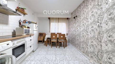 Apartment for sale in Centro – Ariz – Uribarri