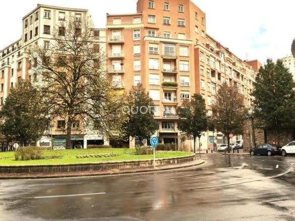 Apartment for sale in Plaza de Amezola, Ametzola