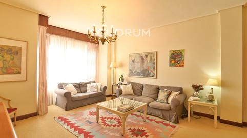 Apartment for sale in Alameda de Urquijo, Alhóndiga