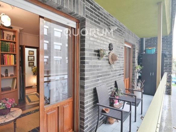 Apartment for sale in Galdakao