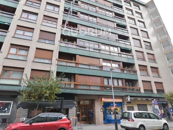 Apartment for sale in Galdakao