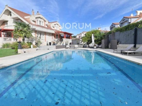 House or chalet for sale in Carretera Gandia, Plentzia