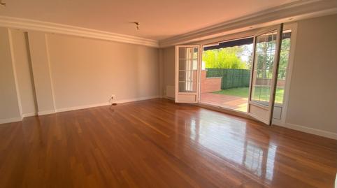 Townhouse for sale on Calle de Larrauri, Loiu
