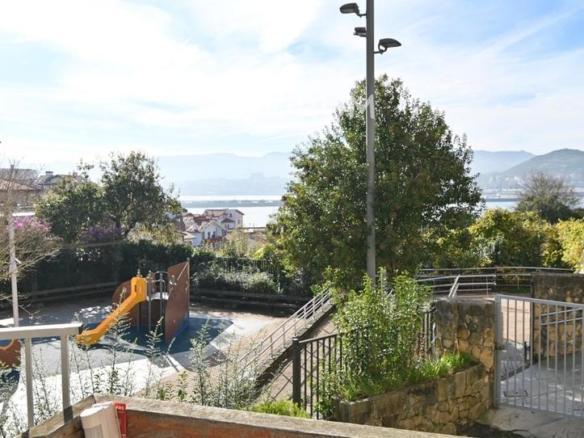 Apartment for sale on Calle del Obispo Echeandia, Centro – Puerto Viejo