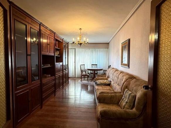 Apartment for sale on San Juan Kalea, Centro