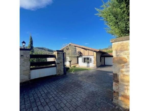 House or chalet for sale in Calle Gatzarrine, Sopela