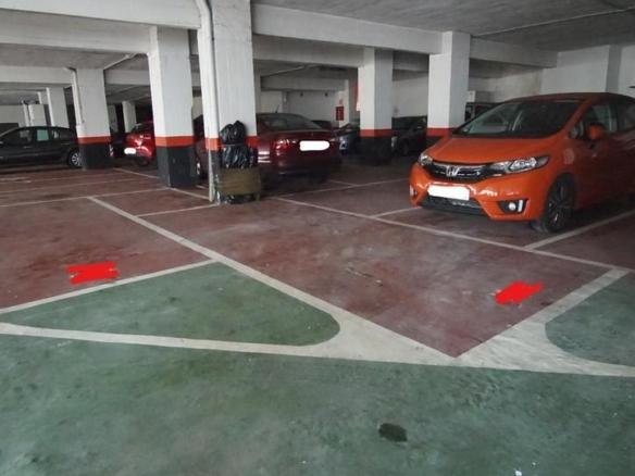 Garage for sale in Kalero – Basozelai