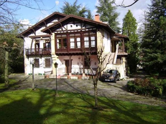 House or chalet for sale in Elorrio