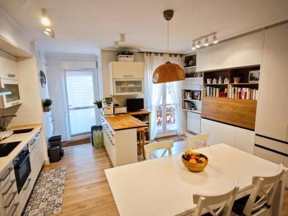 Apartment for sale in Fauste Bekoa Auzunea Etxetaldea, 3c, Durango
