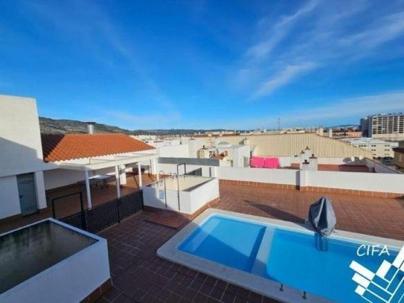 Apartment for sale on Avenida L Estacio, Centro