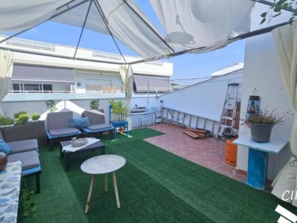 Penthouse for sale in Duc de Vendôme, City Center