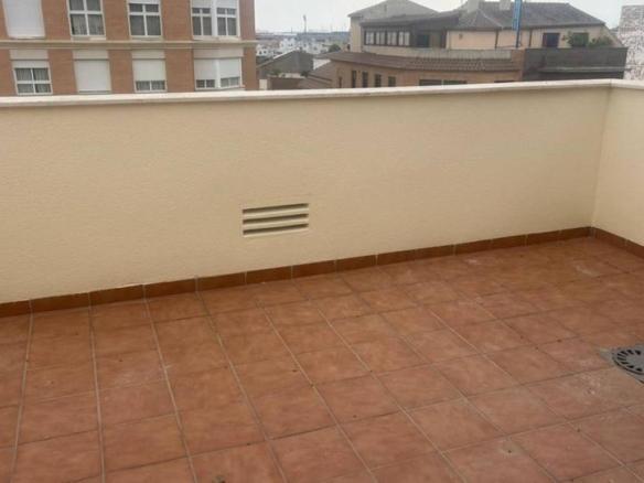 Duplex for sale in Estación – Universidad