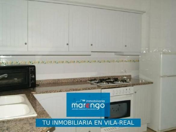 Townhouse for sale in El Pilar