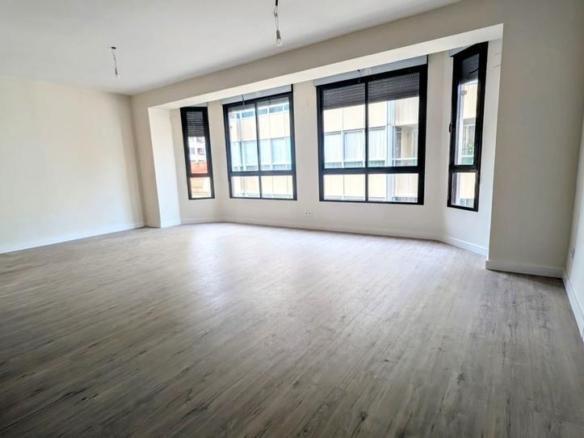 Apartment for sale in Enmedio, Historic Center