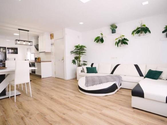 Apartment for sale on Joan XXIII Street, Puerto