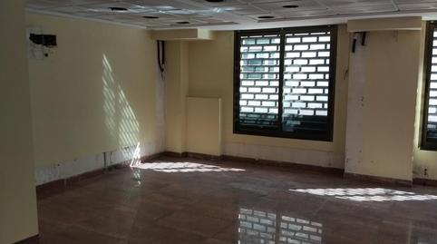 Premises for sale at Carrer de Ramon Llull, 31, Hospital – Plaza del Real
