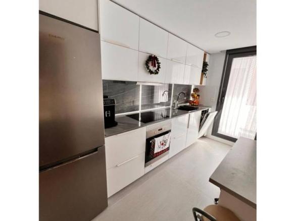 Apartment for sale on Calle Batalla de Lepanto, Les Boqueres – Santa Quiteria