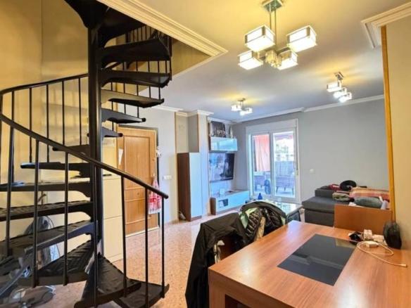 Apartment for sale on Don Juan de Austria Street, City Center