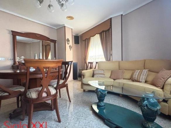 Apartment for sale in El Pilar