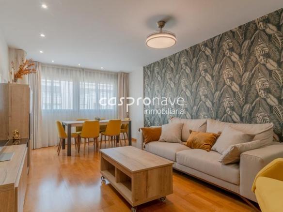 Apartment for sale on Avenida Hermanos Bou, Avenida del Mar area