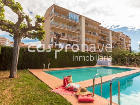 Apartment for sale on Carrer Apòstol Santiago, Heliópolis