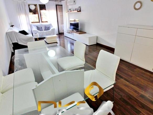Apartment for sale on Ausias Marc Street, City Center