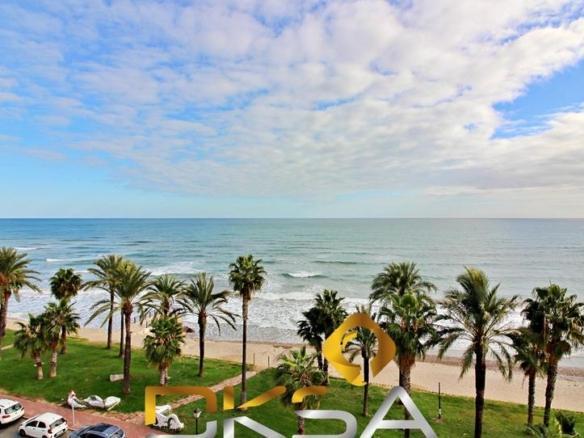 Apartment for sale on Paseo Maritimo Mediterraneo, Balneario