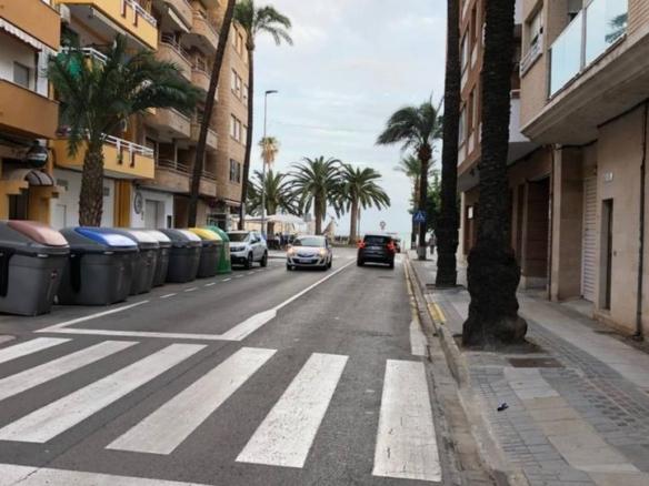 Apartment for sale on Paseo Maritimo, Papa Luna area – Platja del Gurugú