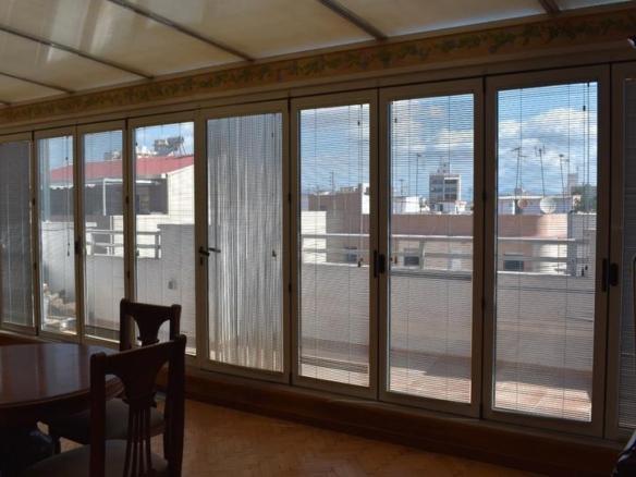 Apartment for sale on Carrer Sant Victorià, Llombai